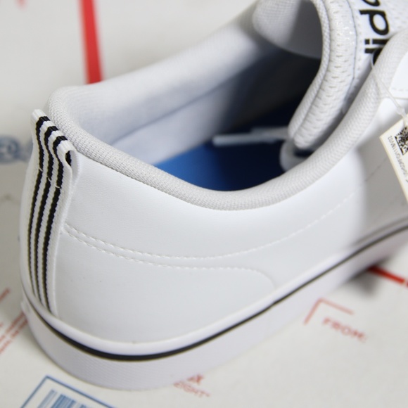 Adidas Pace VS White Running Shoes - Picture 3 of 7